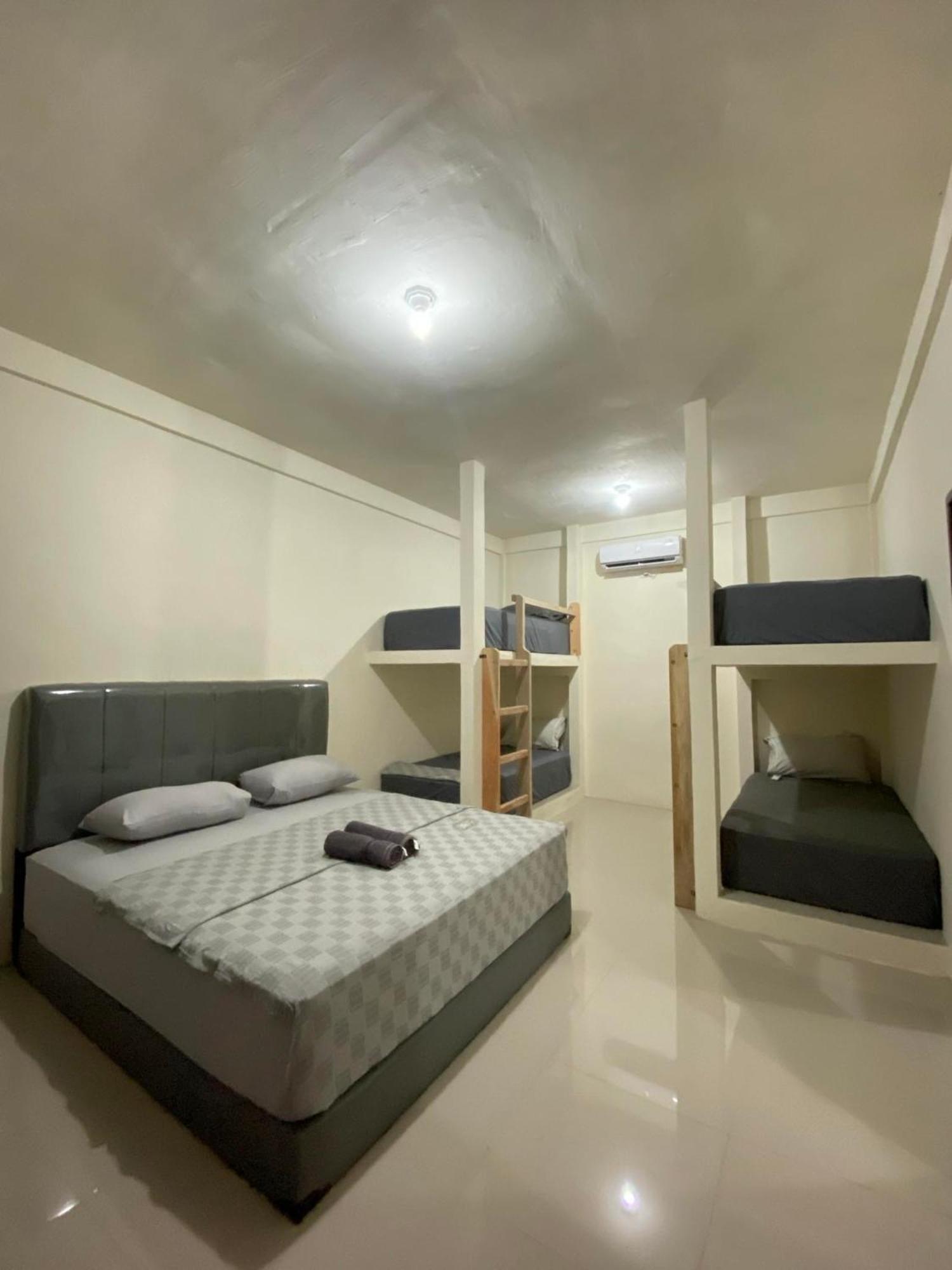 Gino'S Place - Guest House & Jungle Trekking Bukit Lawang Exterior photo