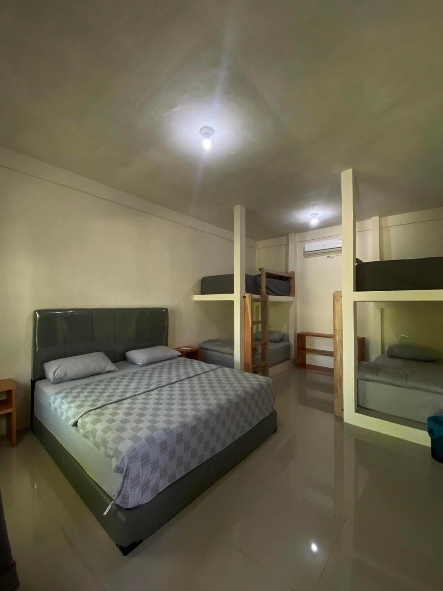 Gino'S Place - Guest House & Jungle Trekking Bukit Lawang Exterior photo